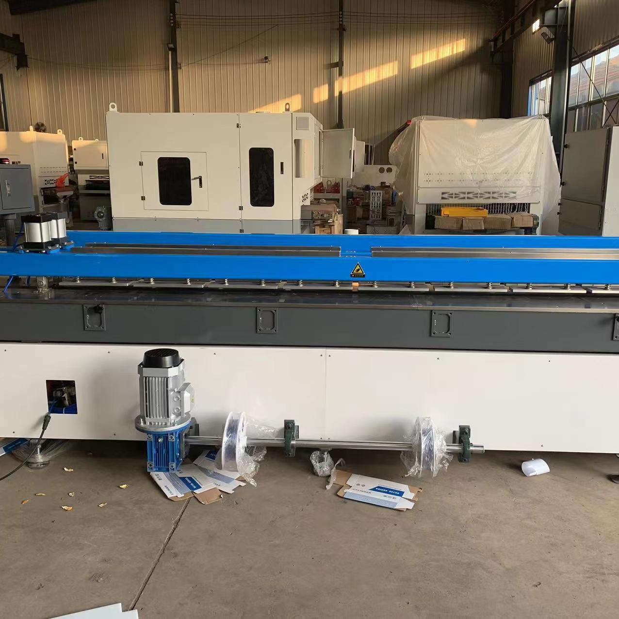 Plastic plate welding bending machine   